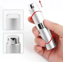 Scenty - Parfum Verstuiver Navulbaar - Mini Parfum Flesje - Reisflesje - Zilver 13 Scenty - Parfum Verstuiver Navulbaar - Mini Parfum Flesje - Reisflesje - Zilver -Damesparfum Winkel 1200x1183 1