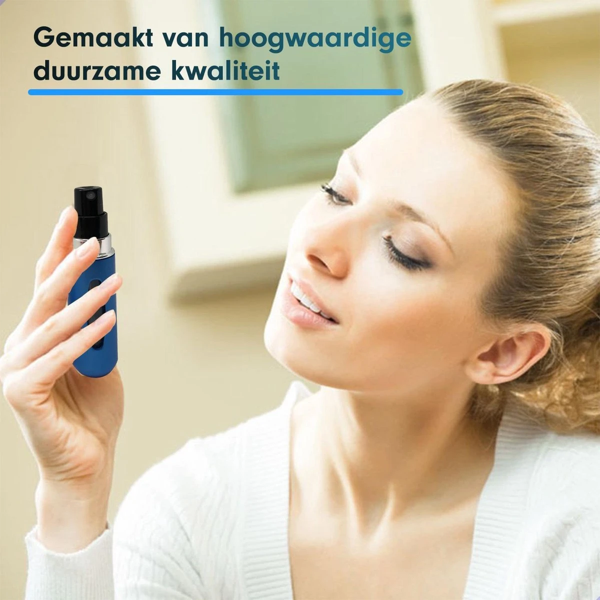 MaxedMore Navulbare Parfumverstuiver 5ml Blauw - 65 Keer Spraybare Parfum Verstuiver - Hervulbaar Tasverstuiver Voor Parfum - Meeneem Mini Geur Flesje Voor Op Reis - Lipstick Formaat Navulbaar Parfumflesje 8 MaxedMore Navulbare Parfumverstuiver 5ml Blauw - 65 Keer Spraybare Parfum Verstuiver - Hervulbaar Tasverstuiver Voor Parfum - Meeneem Mini Geur Flesje Voor Op Reis - Lipstick Formaat Navulbaar Parfumflesje - Afbeelding 8