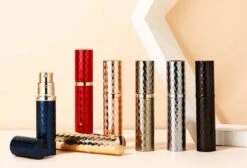 Lotis - Luxe Parfumverstuivers - Mini Flesje Navulbaar - Black Diamond 8 Lotis - Luxe Parfumverstuivers - Mini Flesje Navulbaar - Black Diamond -Damesparfum Winkel 1200x814 1