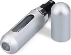 MaxedMore Navulbare Parfumverstuiver 5ml Rood/Licht Roze/ Oranje/Groen/ Blauw/ Grijs - 65 Keer Spraybare Parfum Verstuiver - Hervulbaar Tasverstuiver Voor Parfum - Meeneem Mini Geur Flesje Voor Op Reis - Lipstick Formaat Navulbaar Parfumflesje 14 MaxedMore Navulbare Parfumverstuiver 5ml Rood/Licht Roze/ Oranje/Groen/ Blauw/ Grijs - 65 Keer Spraybare Parfum Verstuiver - Hervulbaar Tasverstuiver Voor Parfum - Meeneem Mini Geur Flesje Voor Op Reis - Lipstick Formaat Navulbaar Parfumflesje -Damesparfum Winkel 1200x928 2