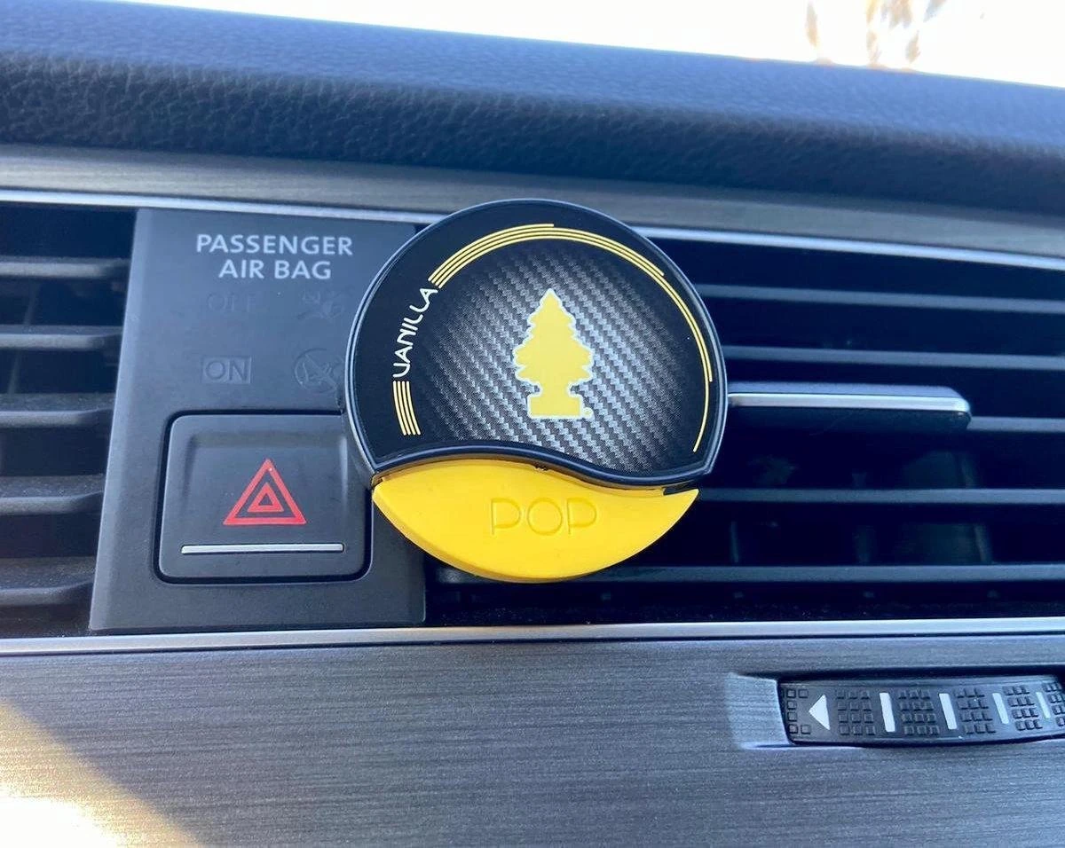 Arbre Magique POP Blue Velvet Autoparfum - Auto Luchtverfrisser Blue Velvet - Autoparfum Blue Velvet - Lekker Luchtje In De Auto - Blue Velvet Geurtje - Compact Geurtje -Parfum - Airco - Auto - Fris - Verfrissend - Auto Geurverfrisser - Auto Geurtje 2 Arbre Magique POP Blue Velvet Autoparfum - Auto Luchtverfrisser Blue Velvet - Autoparfum Blue Velvet - Lekker Luchtje In De Auto - Blue Velvet Geurtje - Compact Geurtje -Parfum - Airco - Auto - Fris - Verfrissend - Auto Geurverfrisser - Auto Geurtje - Afbeelding 2